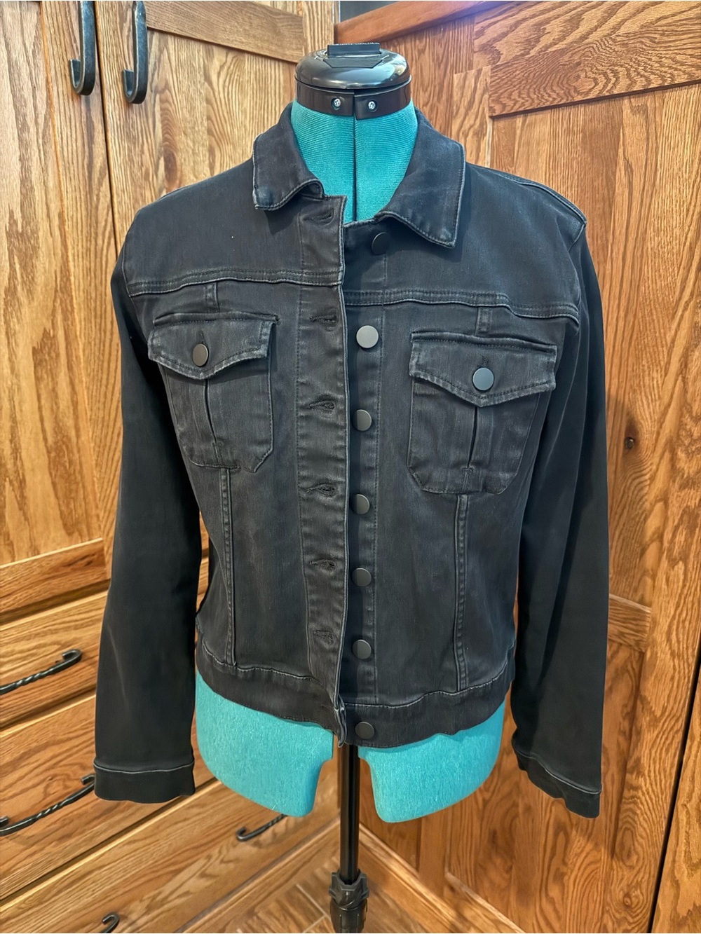 Kut from the Kloth Amelia Black Denim Jacket